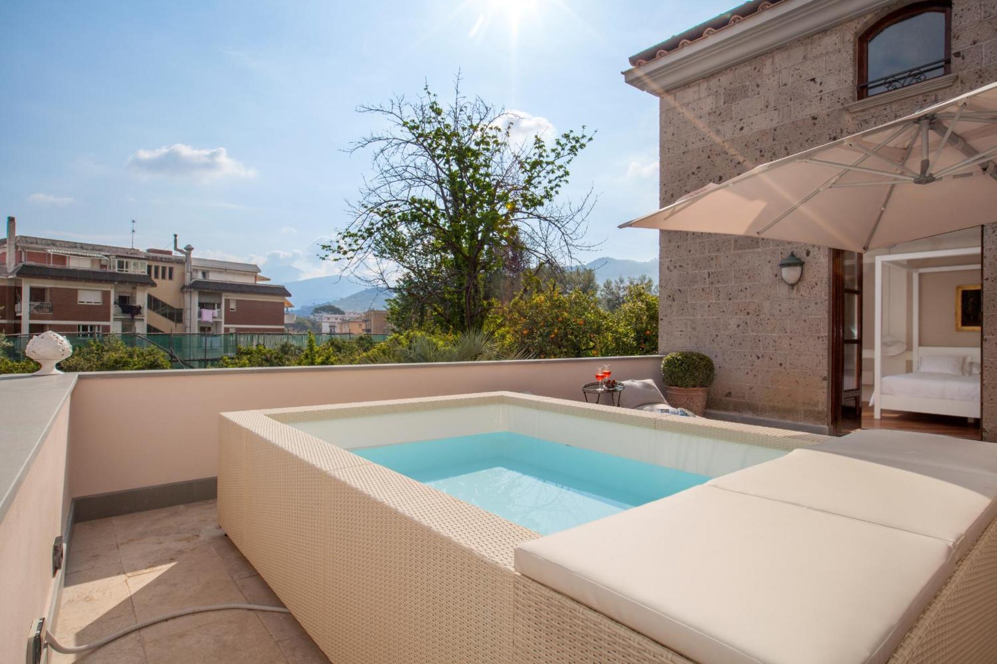 Amore Rentals - Villa Ebe Sorrento Exterior photo
