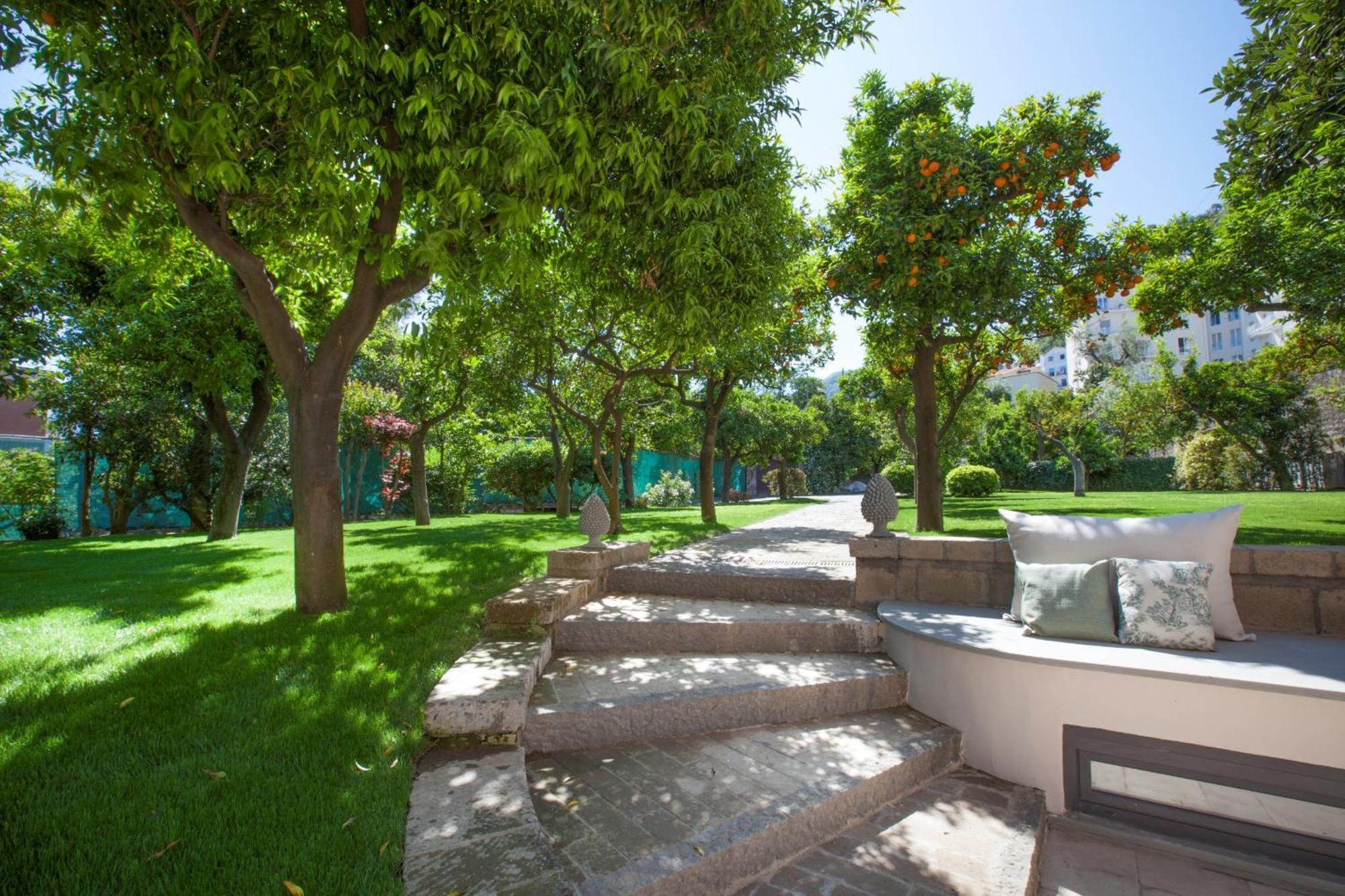 Amore Rentals - Villa Ebe Sorrento Exterior photo